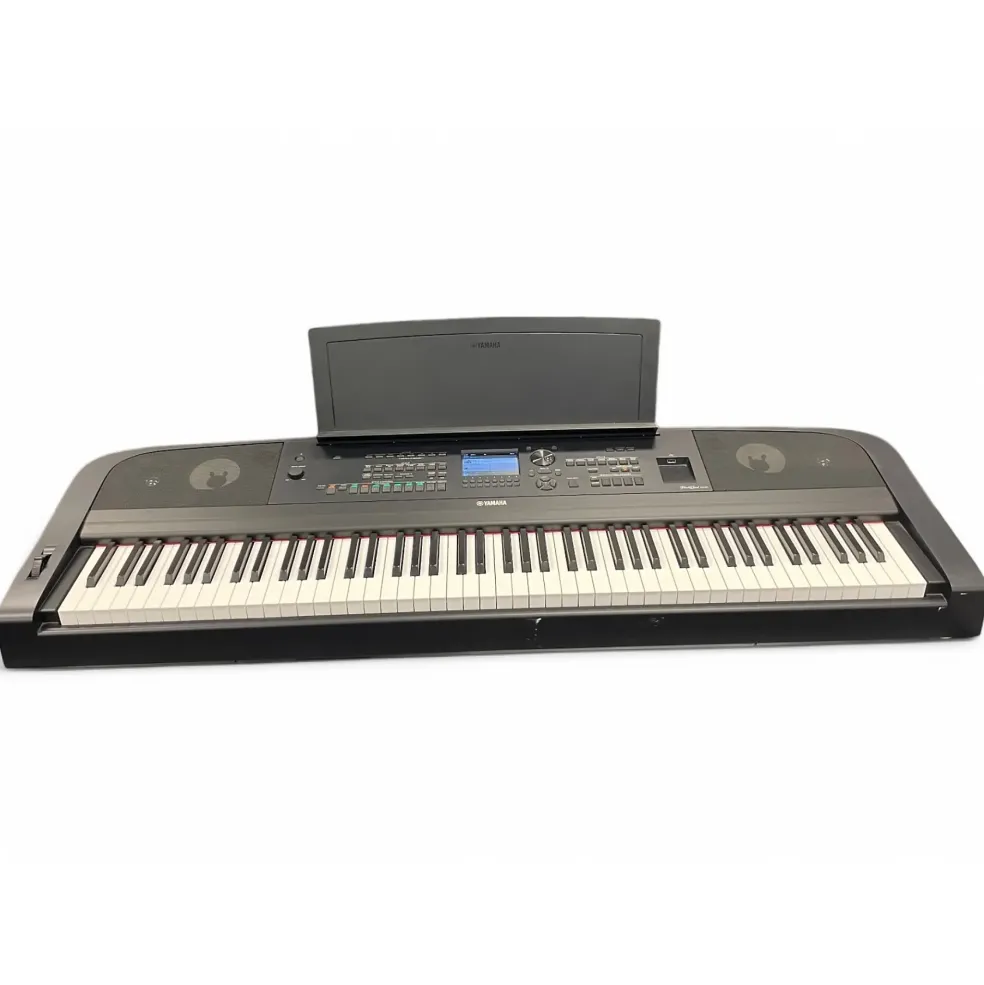 Used Yamaha DGX670 Digital Piano