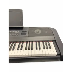 Used Yamaha DGX670 Digital Piano