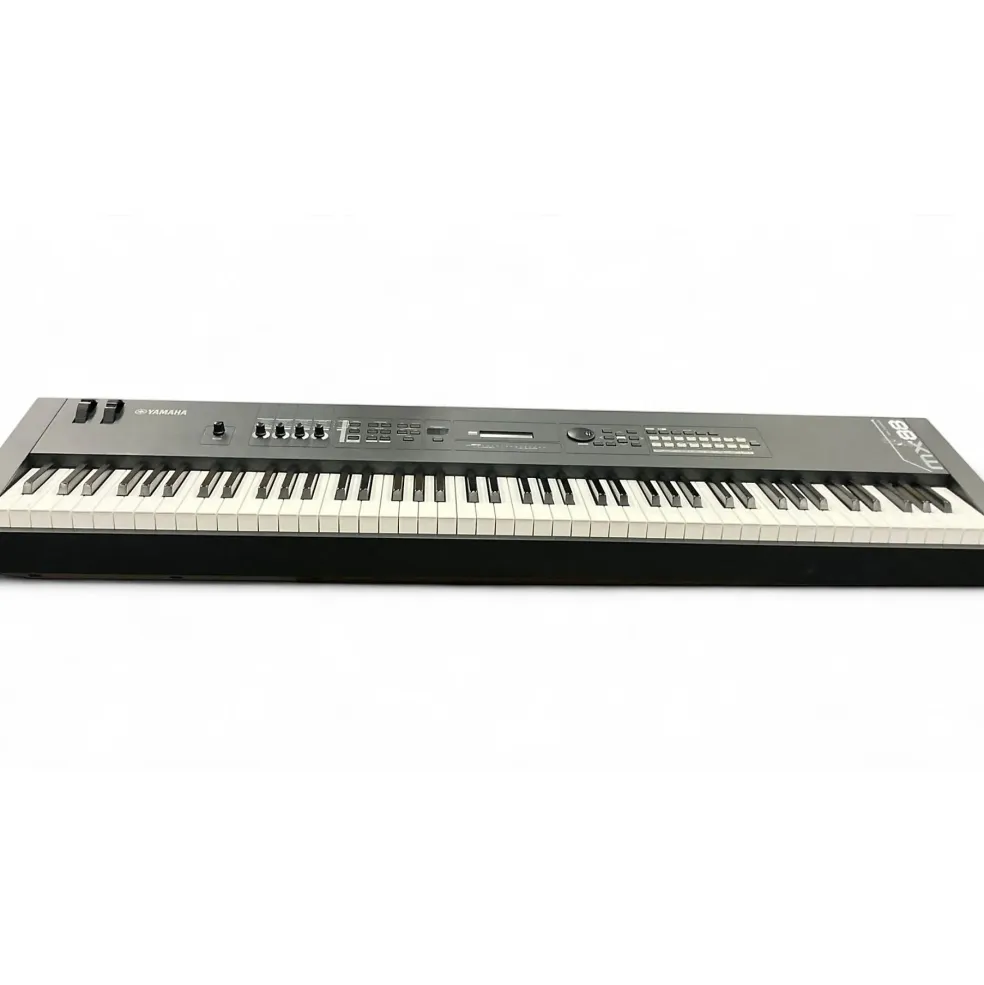 Used Yamaha MX88 Synthesizer