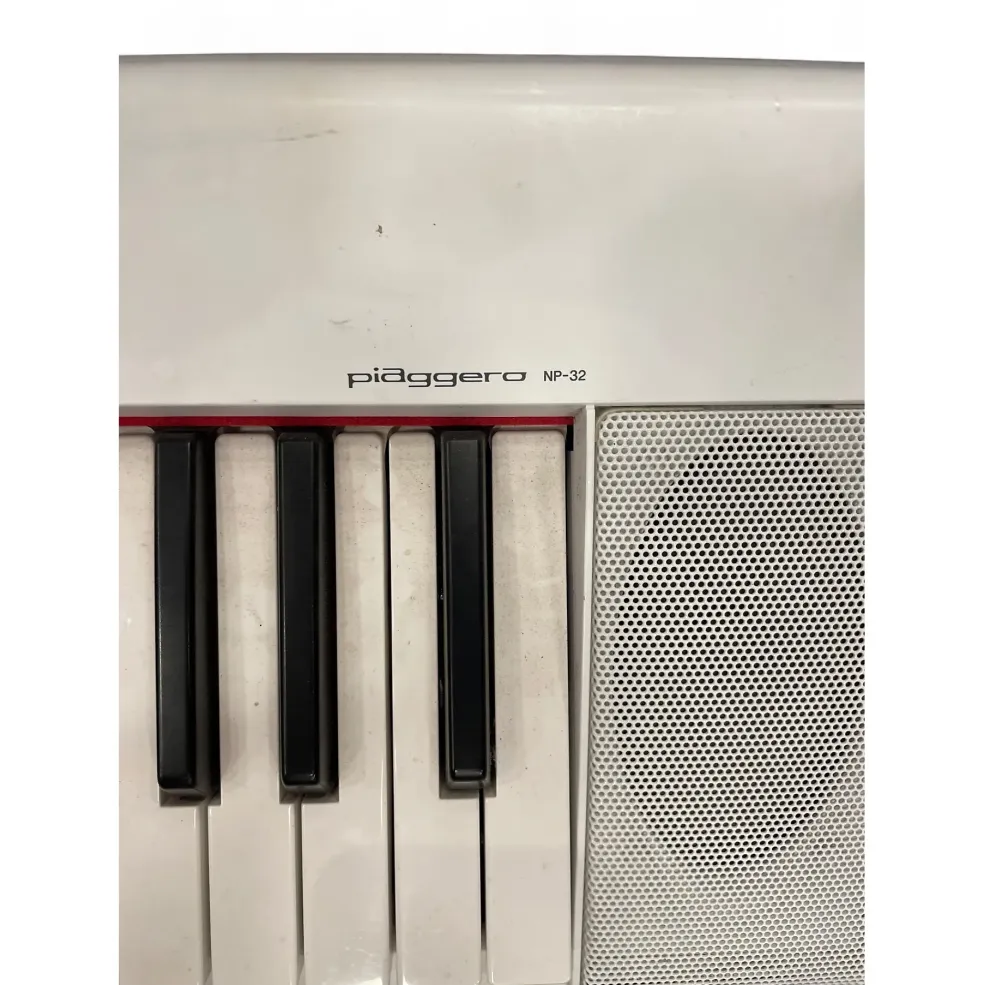 Used Yamaha NP32 Piaggero Digital Piano