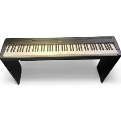 Used Yamaha P95 88 Key Digital Piano