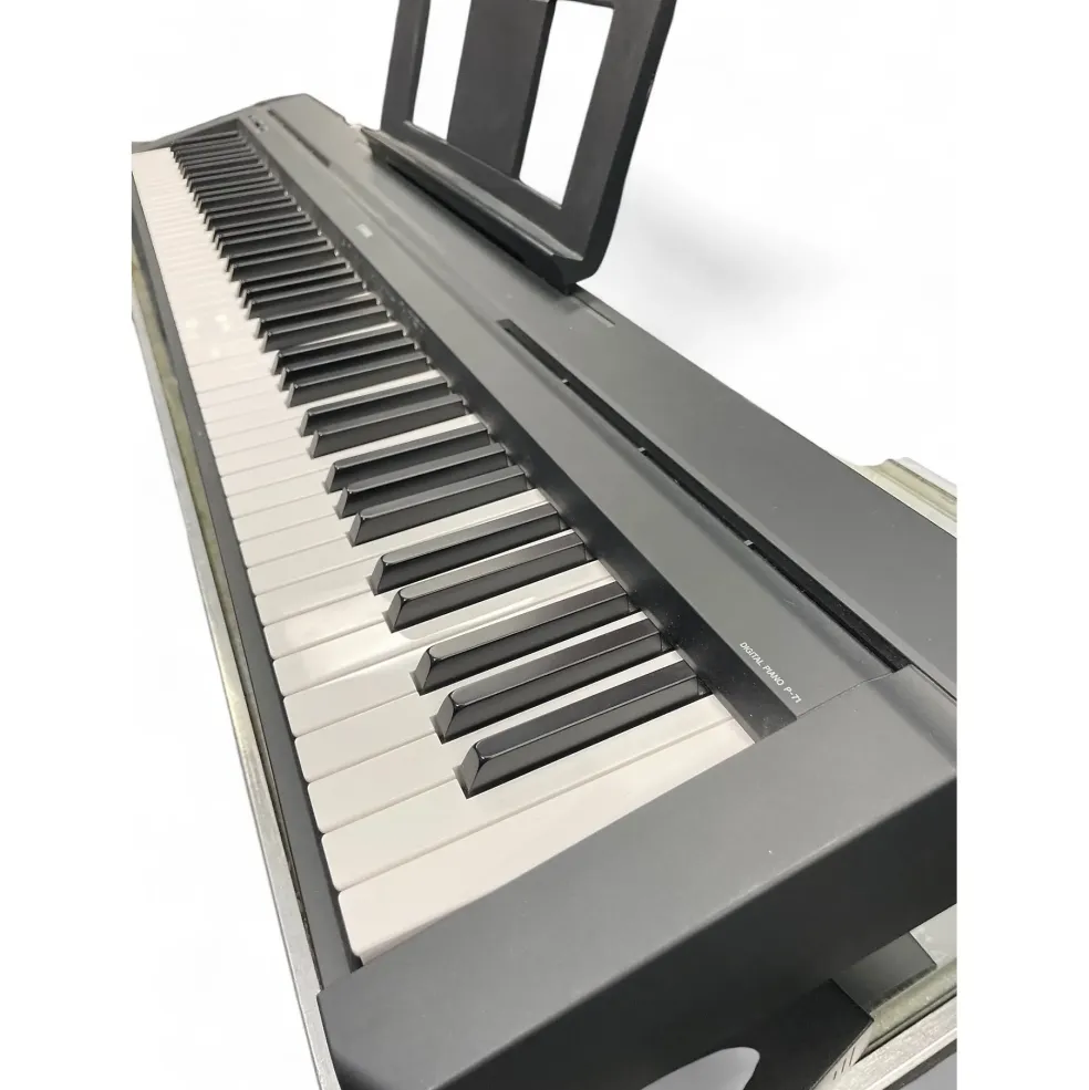 Used Yamaha p-71 Digital Piano
