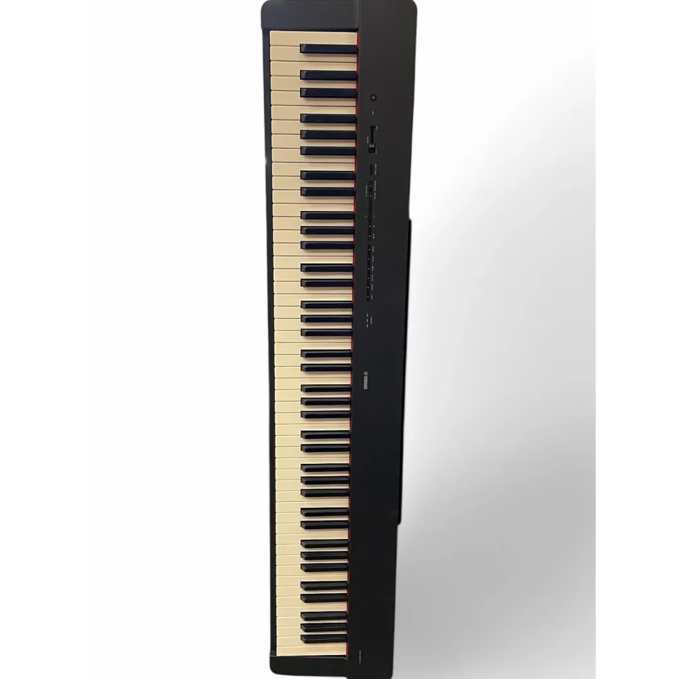 Used Yamaha P125 Digital Piano