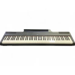Used Yamaha P125 Digital Piano