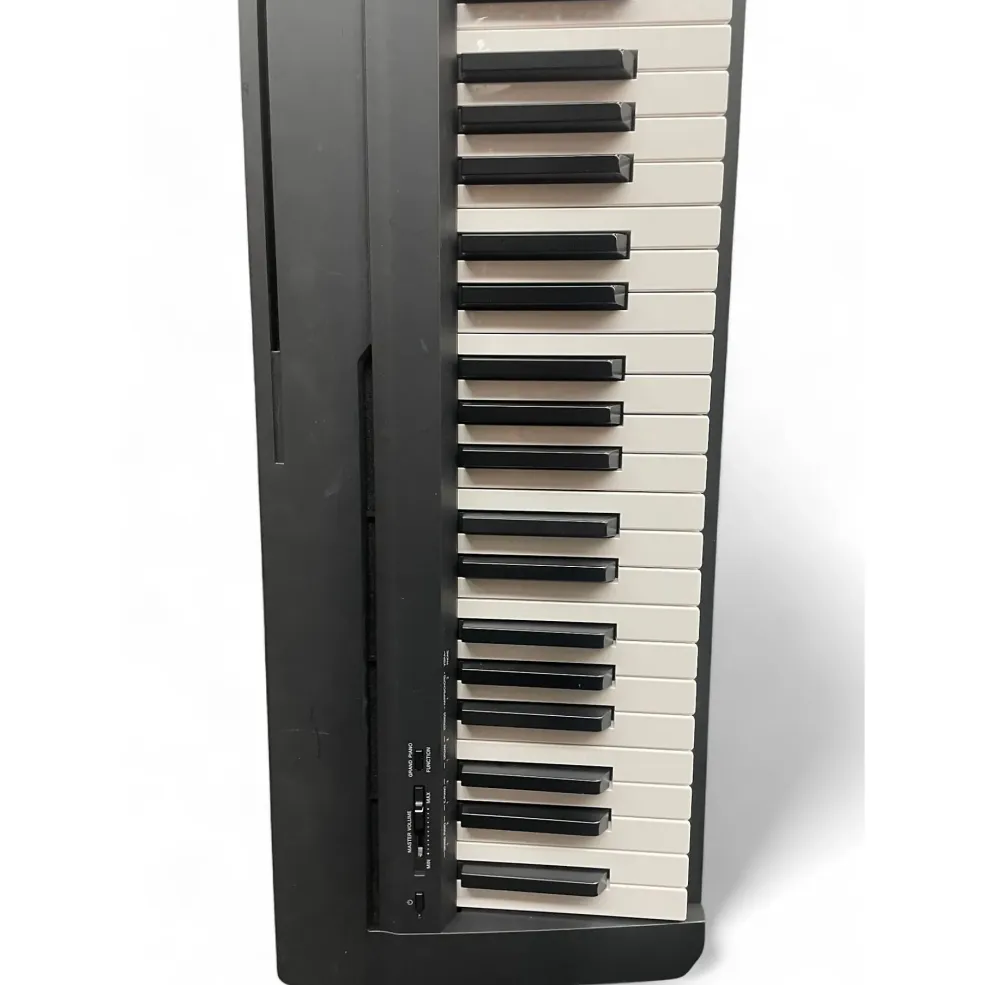 Used Yamaha P115 Digital Piano