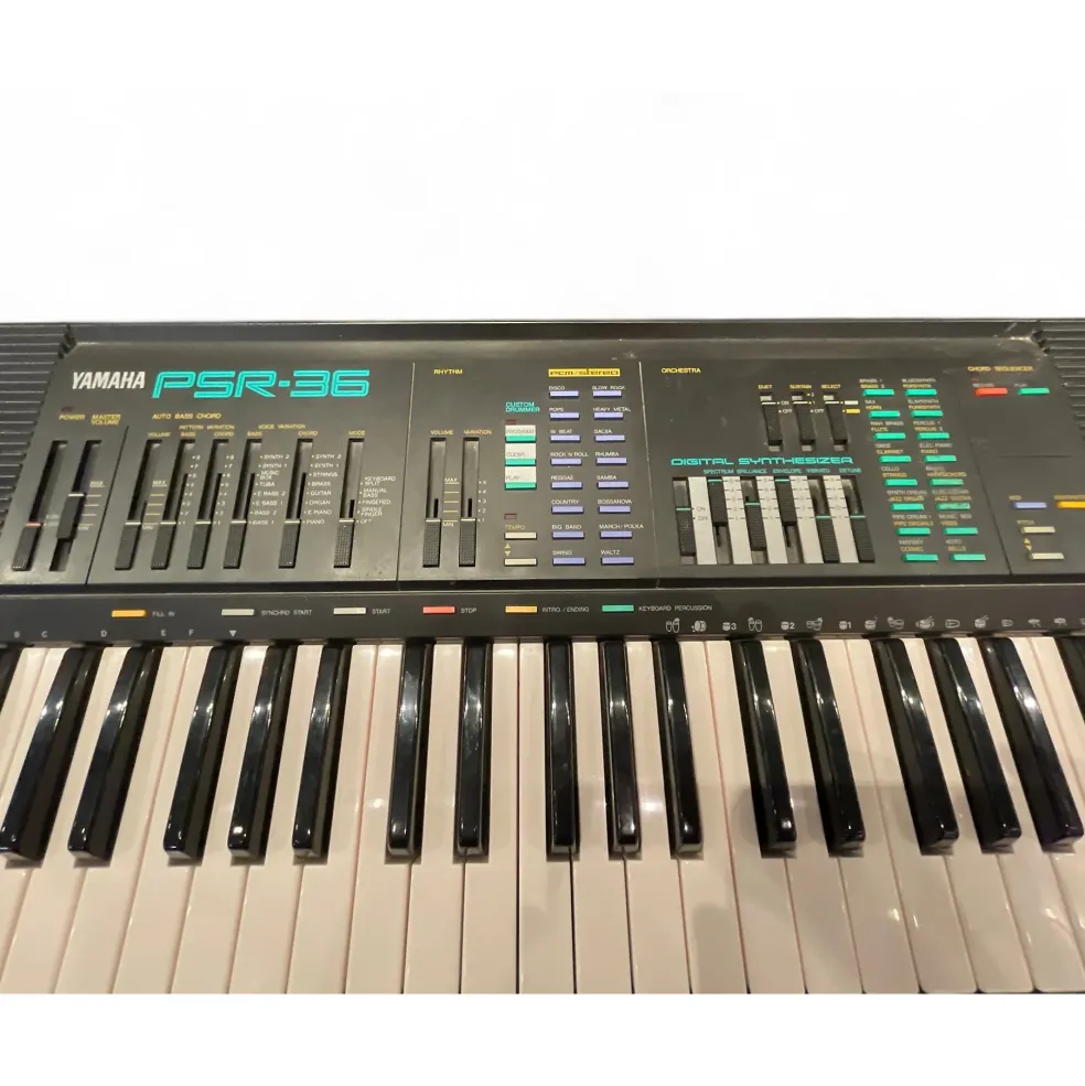 Used Yamaha PSR 36 Digital Piano