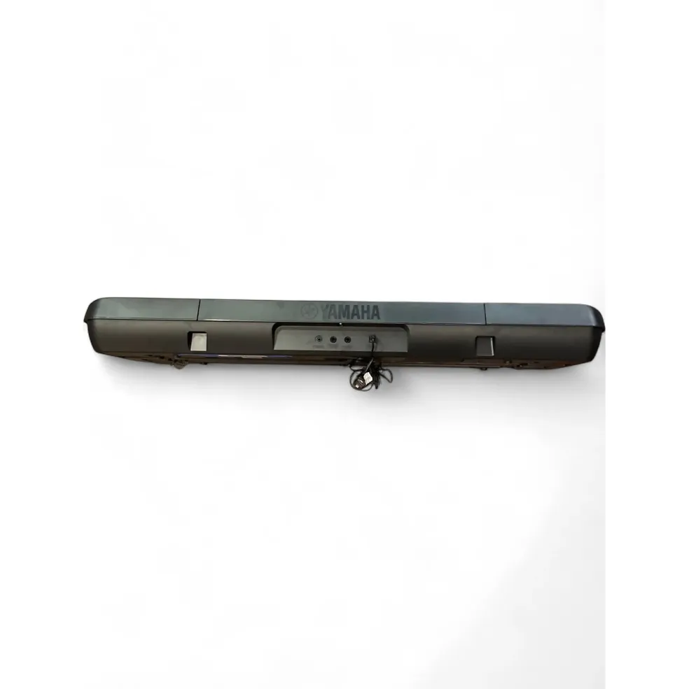 Used Yamaha PSRE283 Portable Keyboard