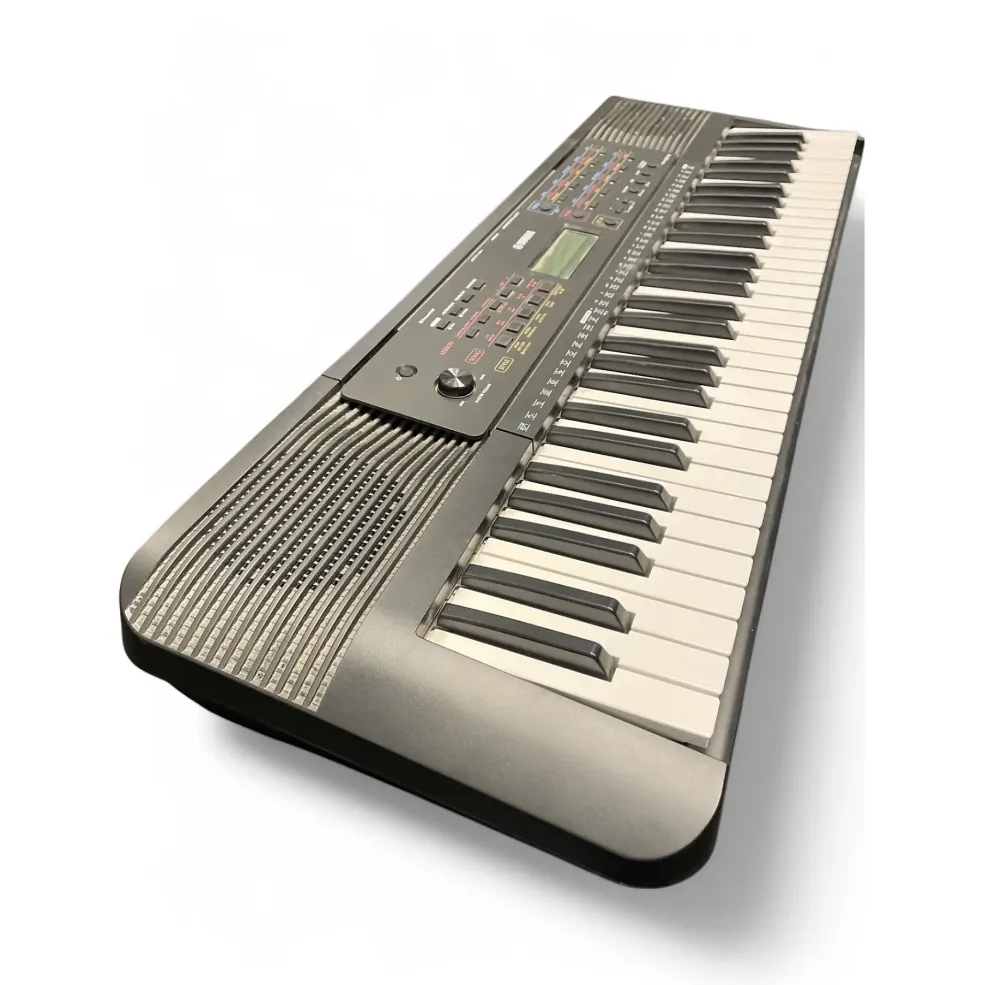 Used Yamaha PSRE273 Portable Keyboard