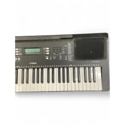 Used Yamaha PSRE373 Portable Keyboard