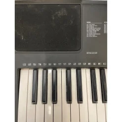 Used Yamaha PSREW300 76 Key Portable Keyboard