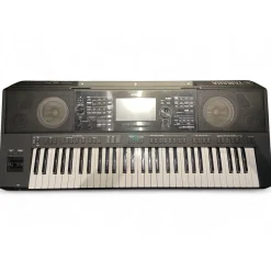Used Yamaha PSRS900 61 Key Arranger Keyboard