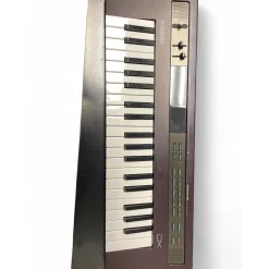 Used Yamaha REFACE DX Synthesizer
