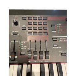 Used Yamaha S90XS 88 Key Synthesizer