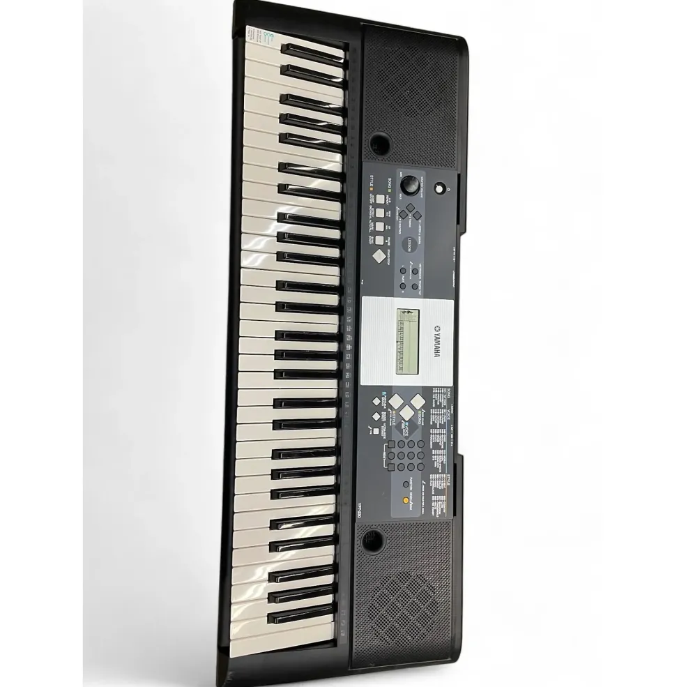 Used Yamaha YPT230 61 Key Portable Keyboard