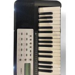 Used Yamaha YPT 270 Portable Keyboard
