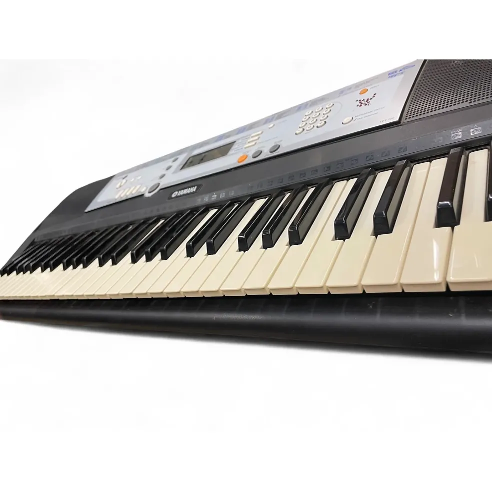 Used Yamaha YPT200 Synthesizer