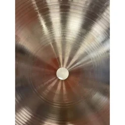 Used Zildjian 18in Avedis Fast Crash Cymbal