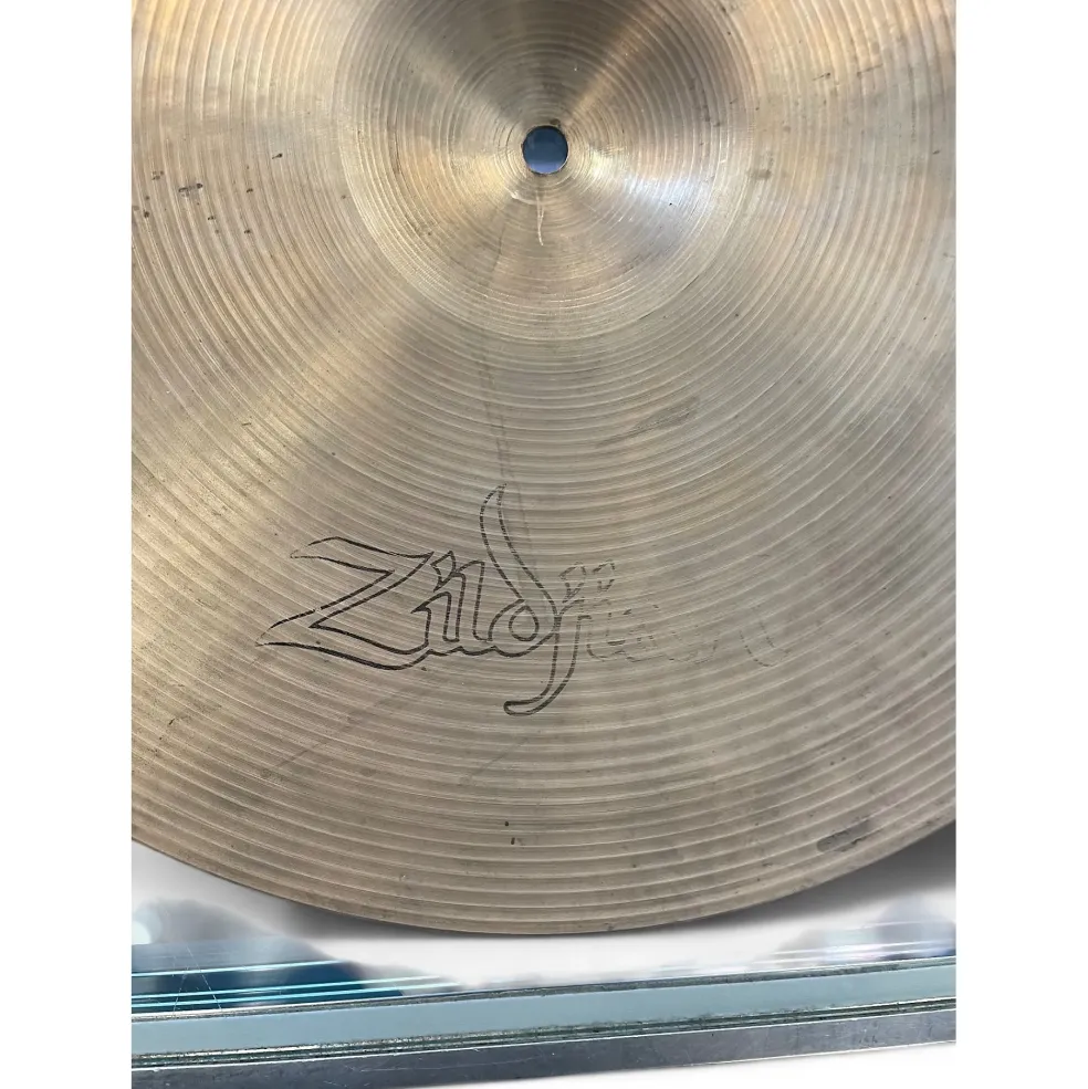 Vintage 1960s Zildjian 16in Zildjian Avedis Cymbal