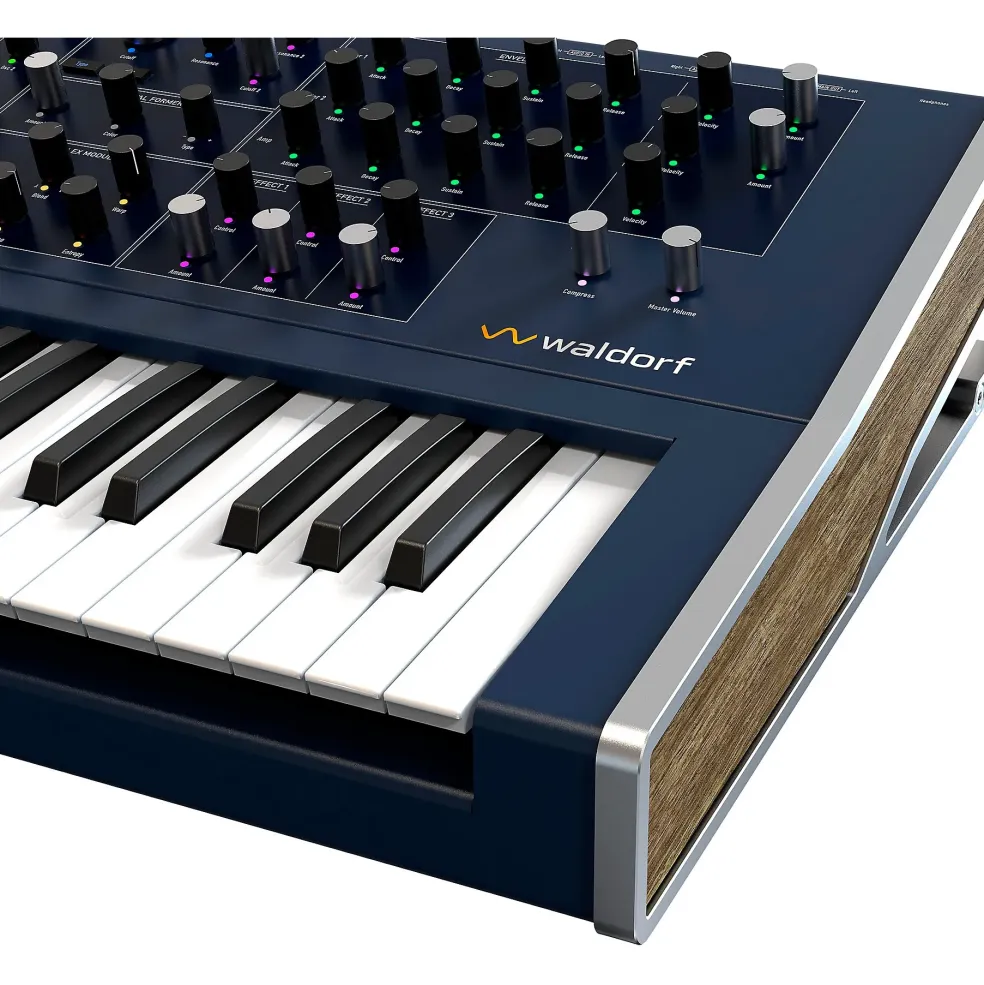 Waldorf Quantum MKII 16-Voice Hybrid Wavetable Synthesizer Keyboard Stage Bundle