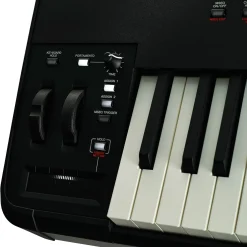 Yamaha MONTAGE M7 76-Key Synthesizer