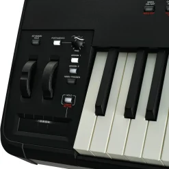 Yamaha MONTAGE M8x 88-Key Synthesizer With Polyphonic Aftertouch