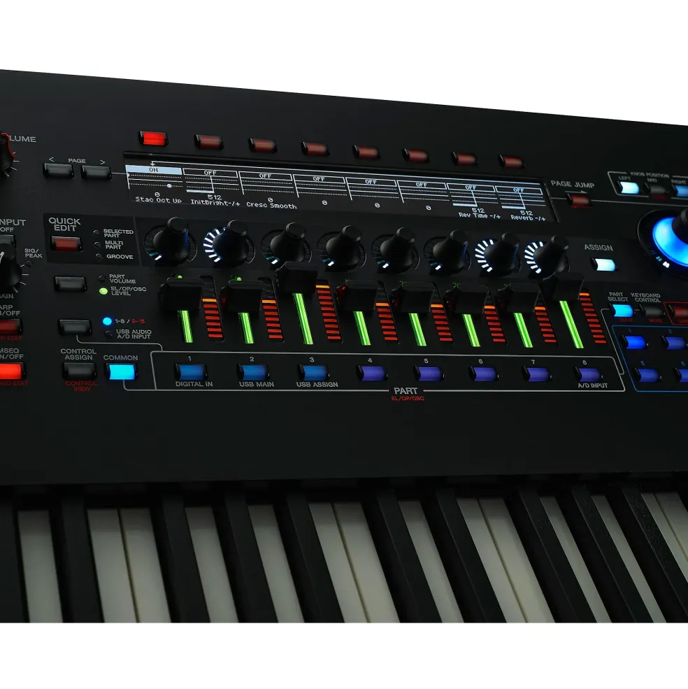 Yamaha MONTAGE M8x 88-Key Synthesizer With Polyphonic Aftertouch