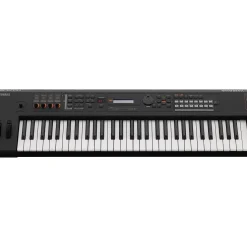 Yamaha MX61 61-Key Music Production Synthesizer Essentials Bundle Black