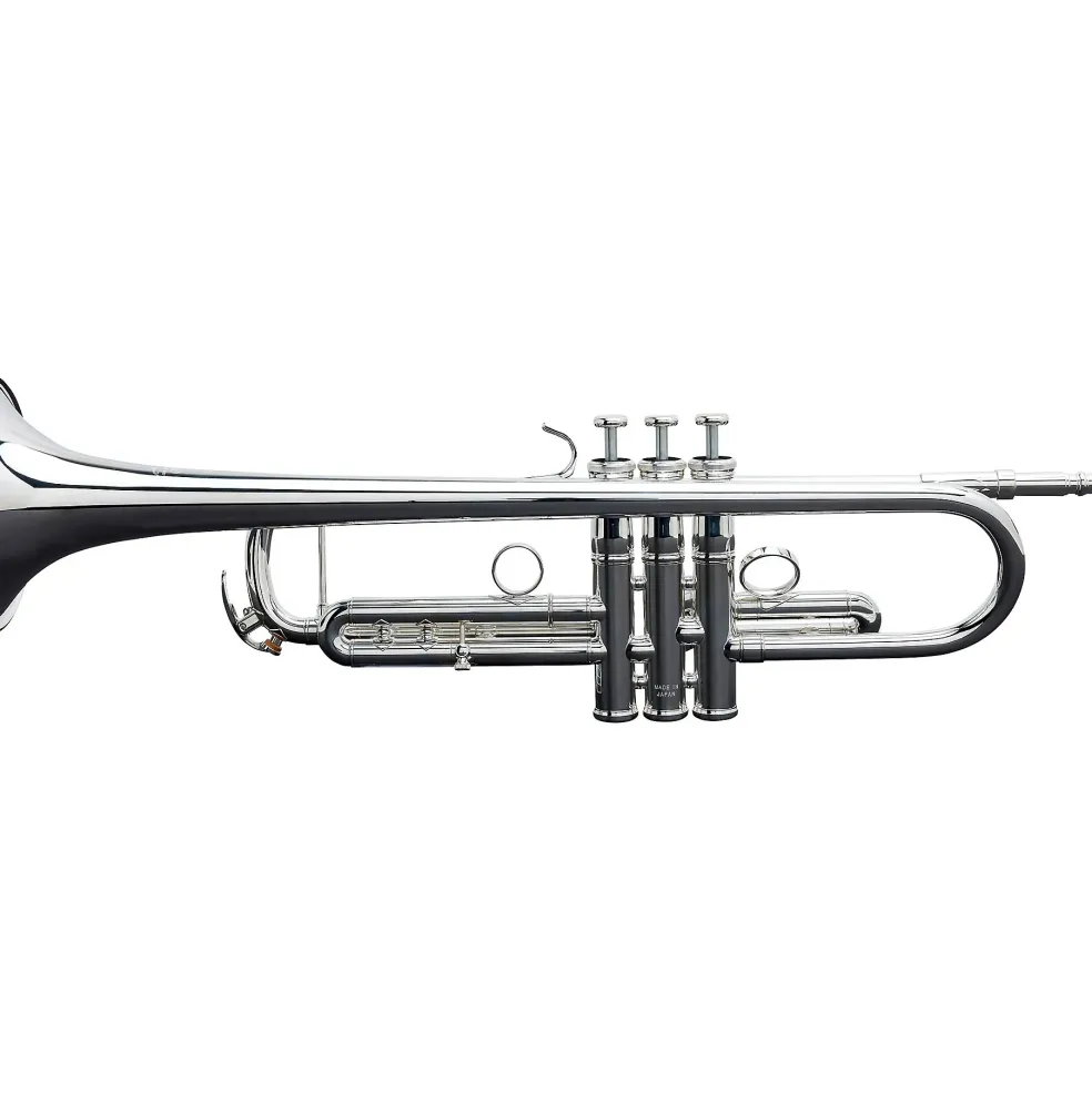 Yamaha YTR-8335IIRS Xeno Series Professional Bb Trumpet With Reverse Leadpipe