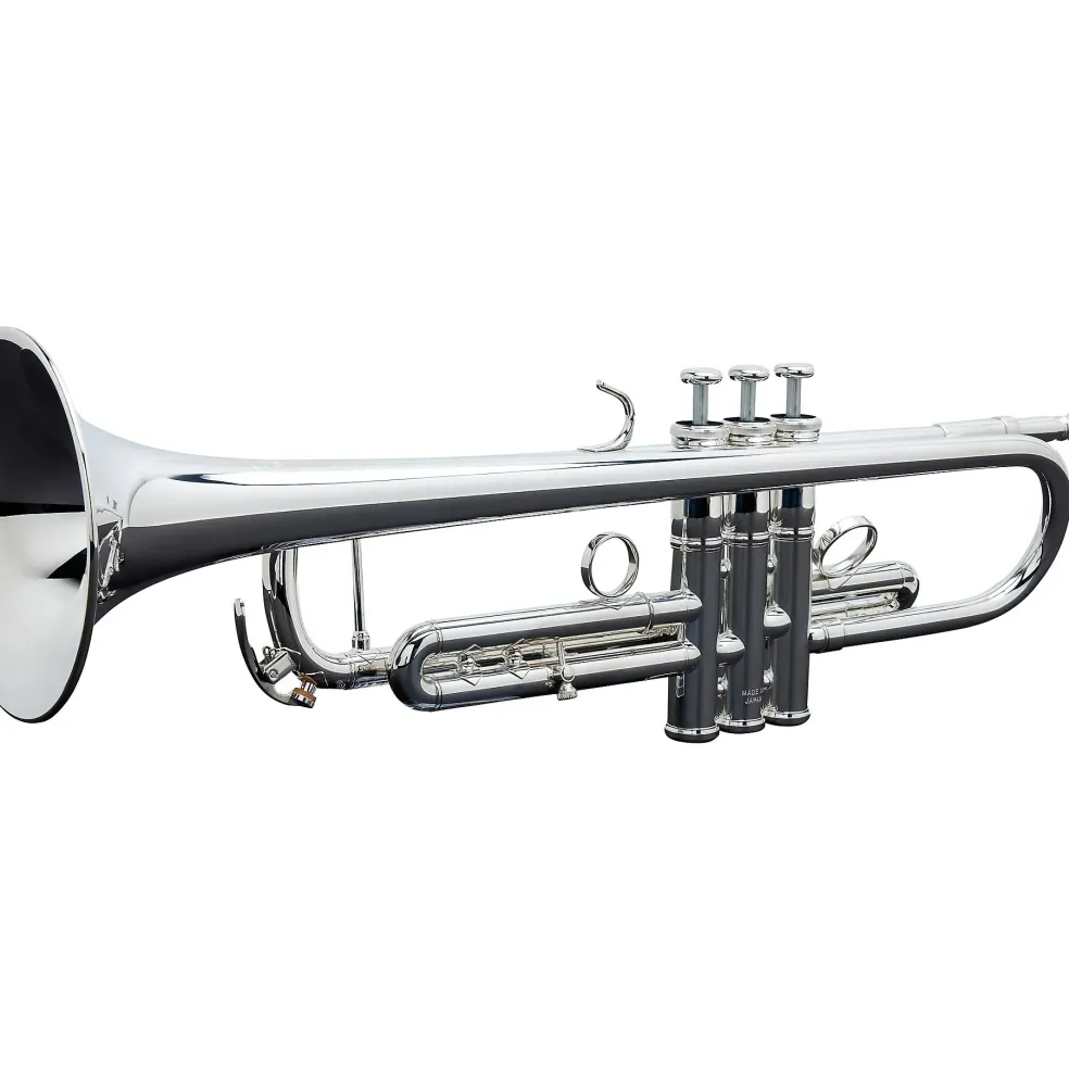 Yamaha YTR-8335IIRS Xeno Series Professional Bb Trumpet With Reverse Leadpipe