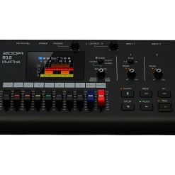 Zoom R12 MultiTrack Recorder
