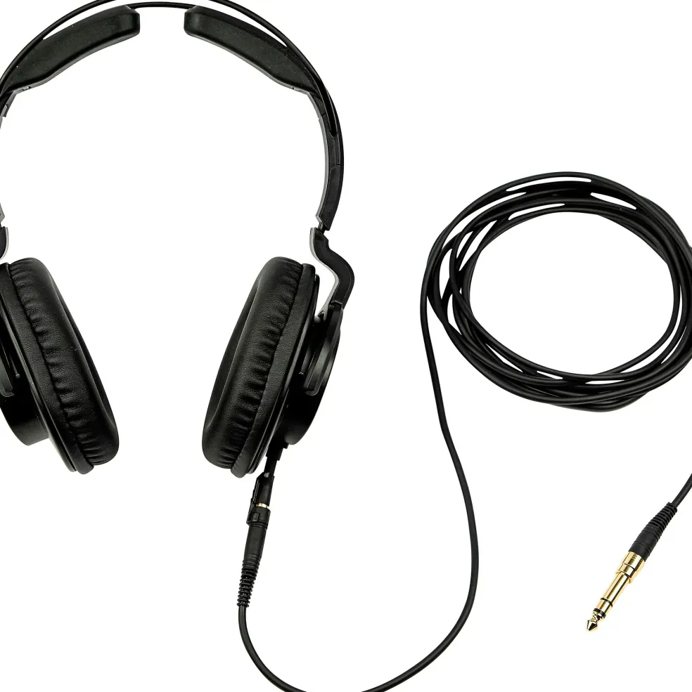 Zoom ZDM-1 Podcast Accessory Bundle