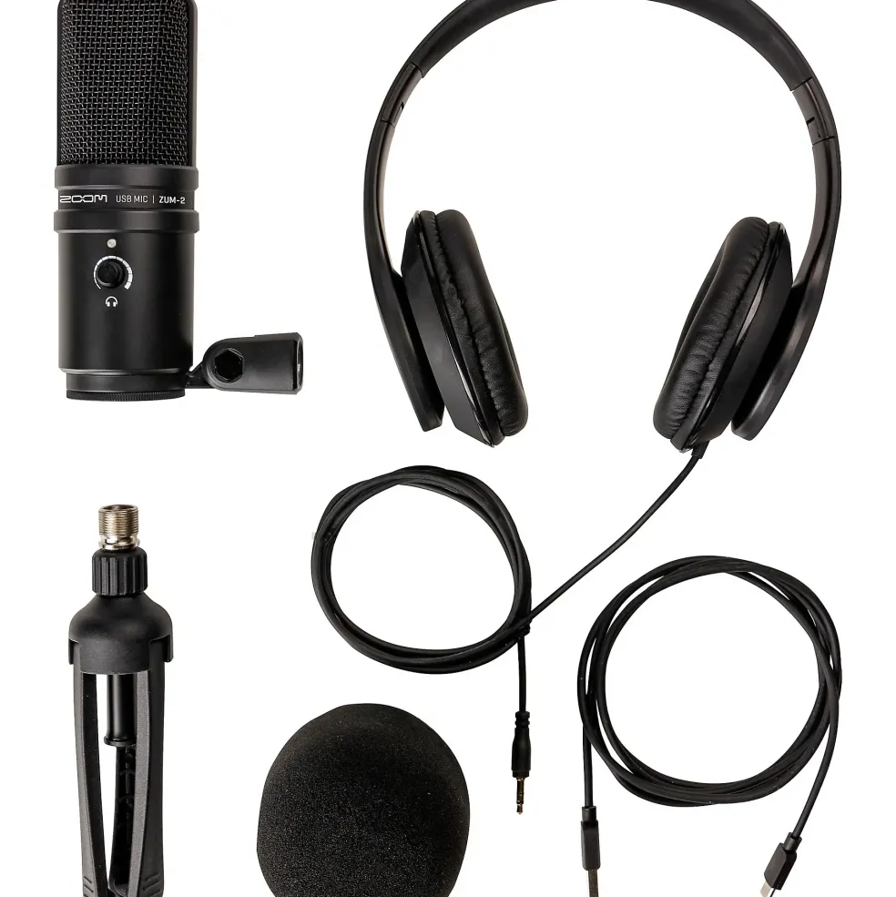 Zoom ZUM2PMP USB Podcast Microphone Bundle