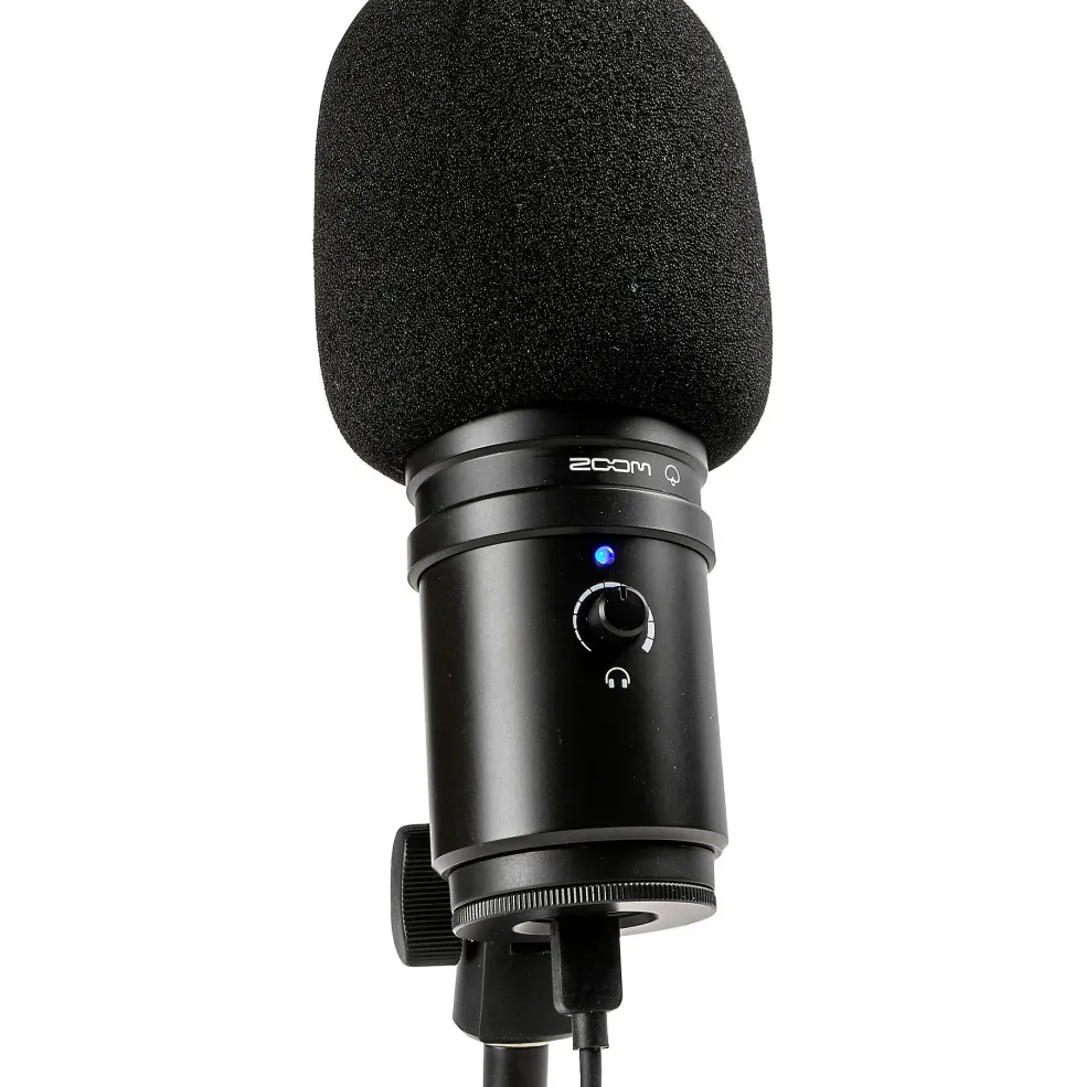 Zoom ZUM2PMP USB Podcast Microphone Bundle